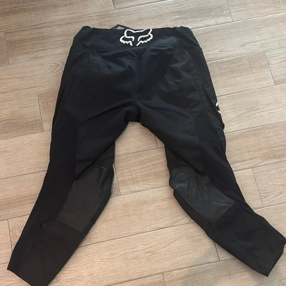 Fox Black and White Men's Motocross Pants and Jersey 38/L - Picture 6 of 7
